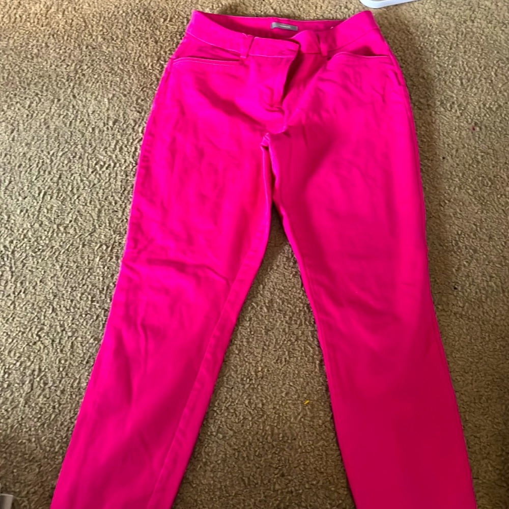 Maurice’s Hot Pink 3/4 pants